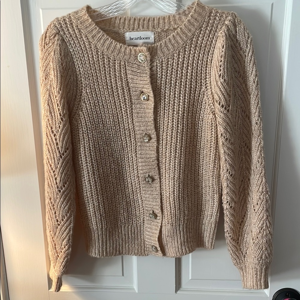 PRETTY precious flattering feminine flirty heart loom fancy knit sweater XS 💕